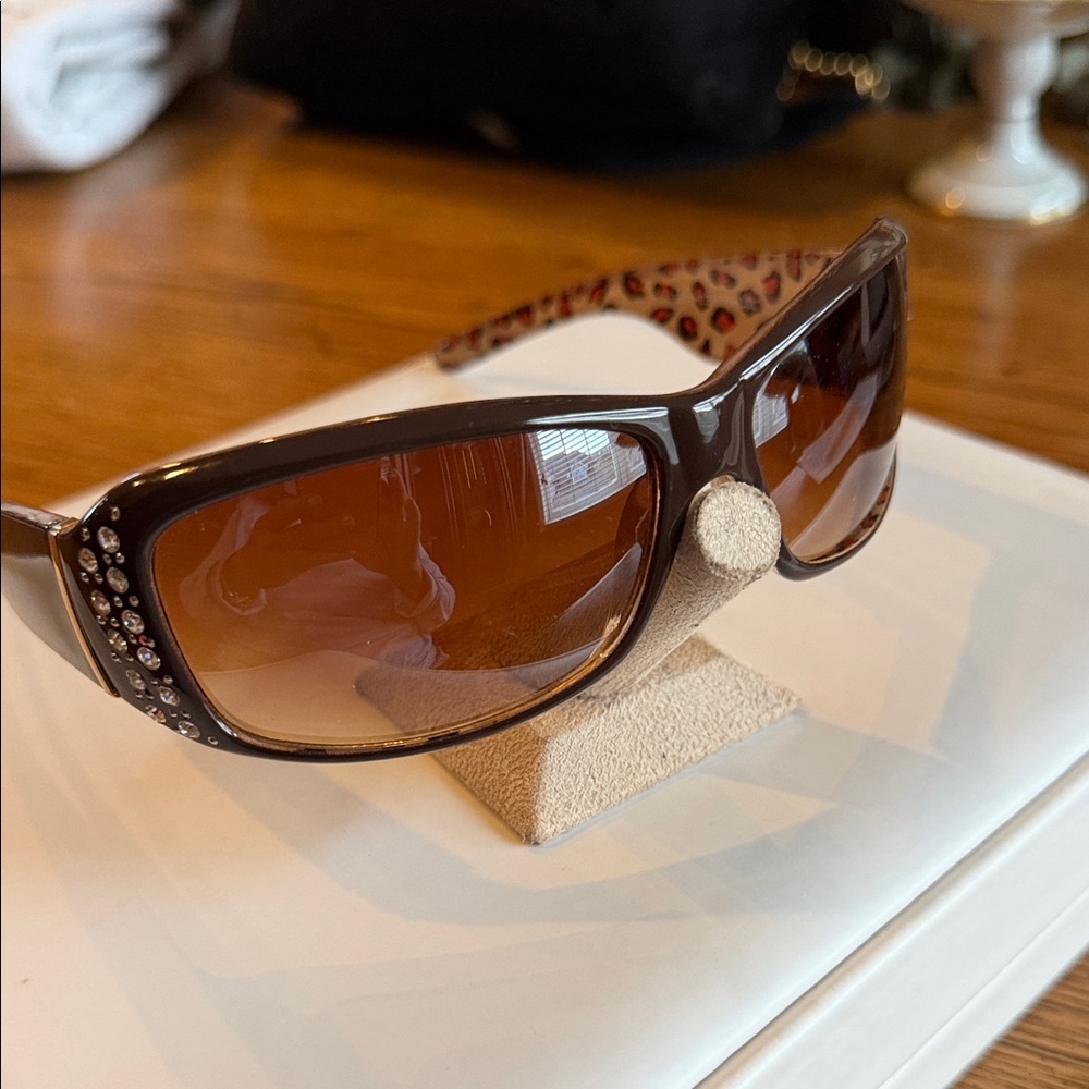 CarlosByCarlosSantanaNEWChocolate,AnimalPrint,Rhinestones&goldAccentsStunning!☀️